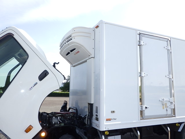 日野 平成25年式 冷凍バン スタンバイモータ付き|中古トラックの販売・買取・査定のアイナビ