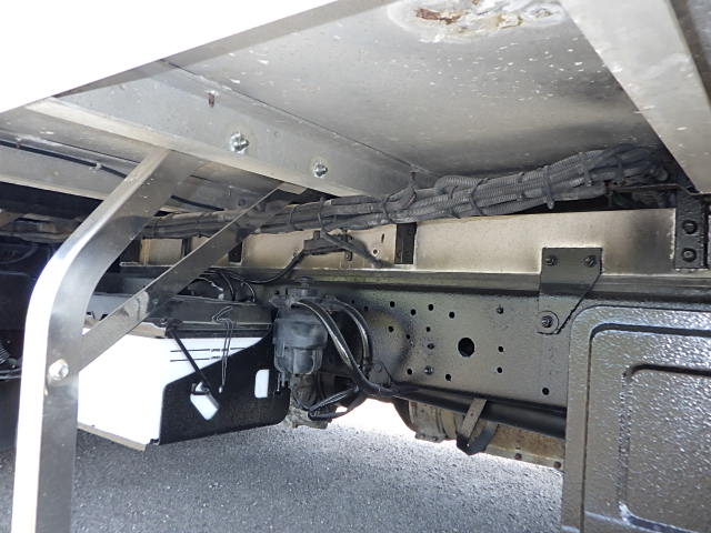 日野 平成25年式 冷凍バン スタンバイモータ付き|中古トラックの販売・買取・査定のアイナビ