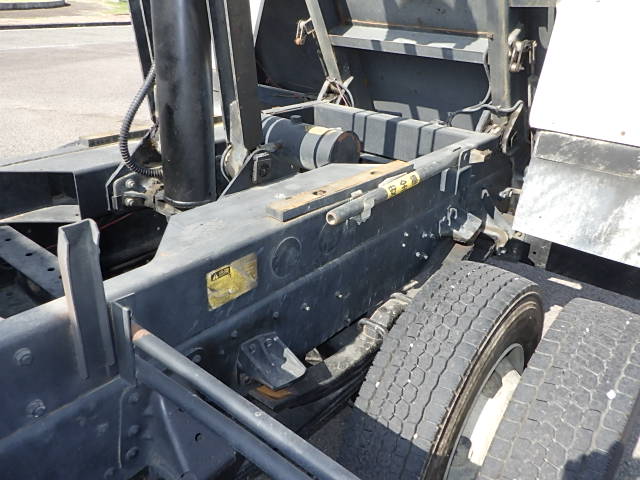 日野 平成26年式 ダンプ 自動コボレーン付き 尿素なし|中古トラックの販売・買取・査定のアイナビ