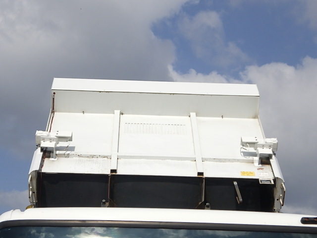 日野 平成26年式 ダンプ 自動コボレーン付き 尿素なし|中古トラックの販売・買取・査定のアイナビ