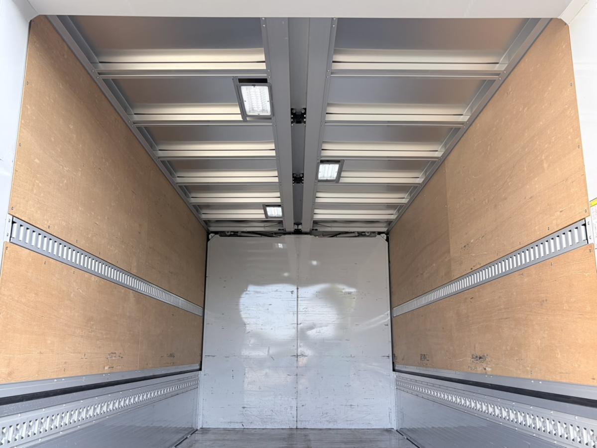 令和3年式2PG-XZU712Mワイドロング積載3.35tアルミウイング|中古トラックの販売・買取・査定のアイナビ