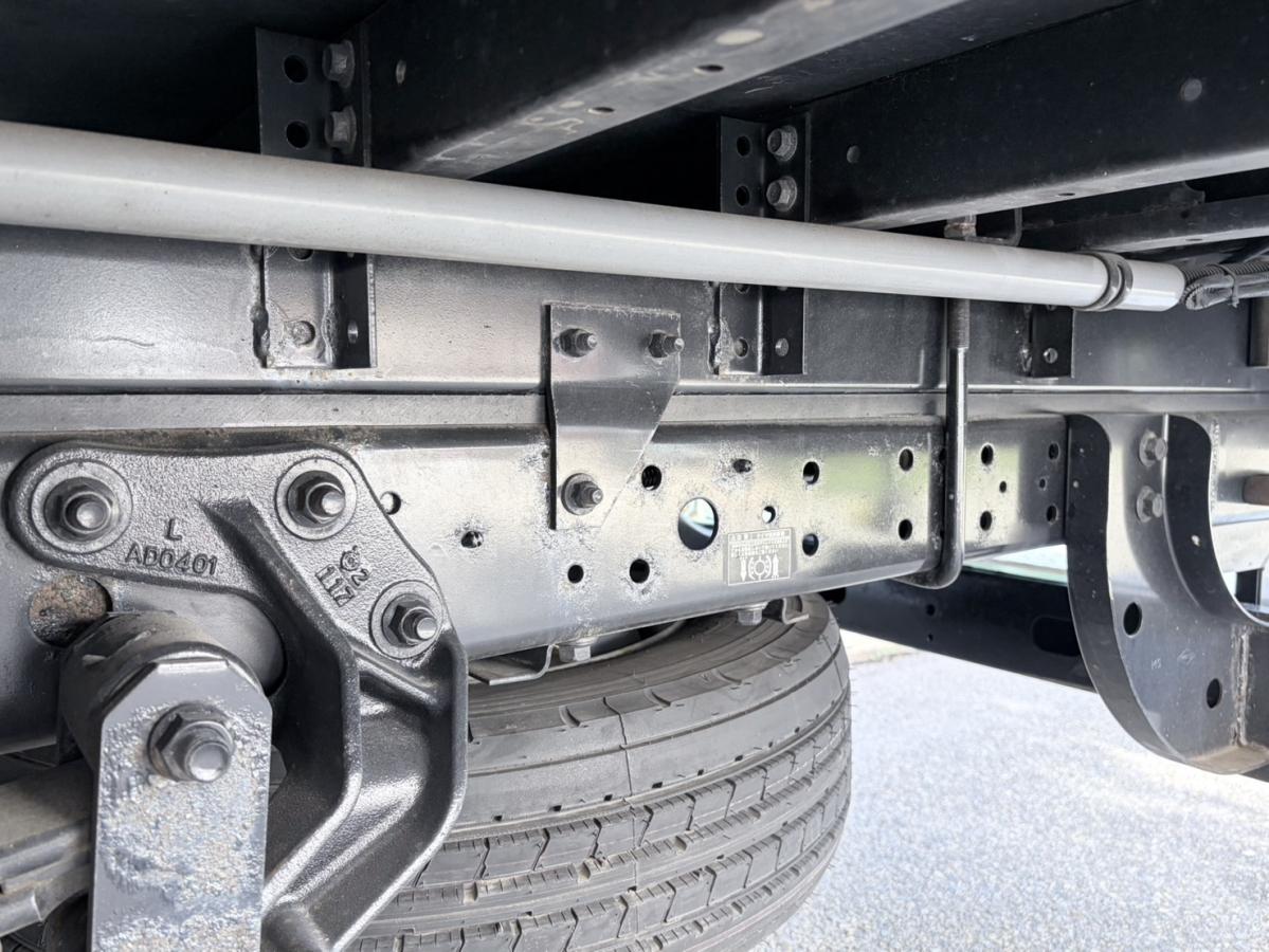 令和3年式2PG-XZU712Mワイドロング積載3.35tアルミウイング|中古トラックの販売・買取・査定のアイナビ