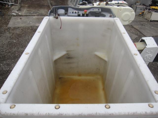 いすゞ|中古トラックの販売・買取・査定のアイナビ