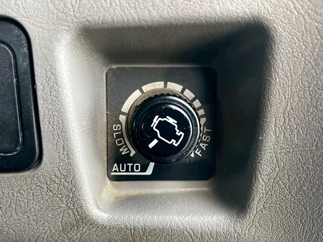 3軸2デフ★第五輪荷重:18トン★520馬力★ポールトレーラー兼用|中古トラックの販売・買取・査定のアイナビ