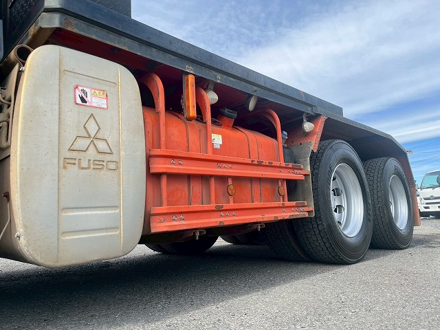 3軸2デフ★第五輪荷重:18トン★520馬力★ポールトレーラー兼用|中古トラックの販売・買取・査定のアイナビ