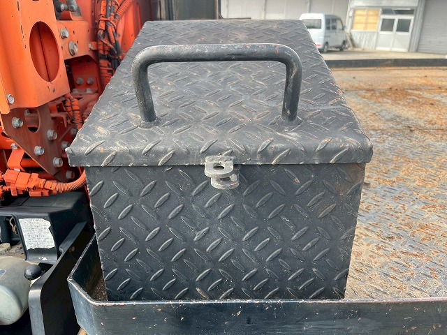 3軸2デフ★第五輪荷重:18トン★520馬力★ポールトレーラー兼用|中古トラックの販売・買取・査定のアイナビ