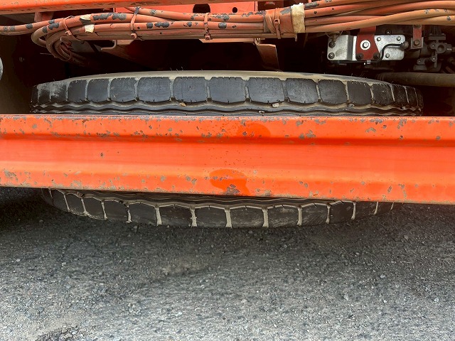 3軸2デフ★第五輪荷重:18トン★520馬力★ポールトレーラー兼用|中古トラックの販売・買取・査定のアイナビ