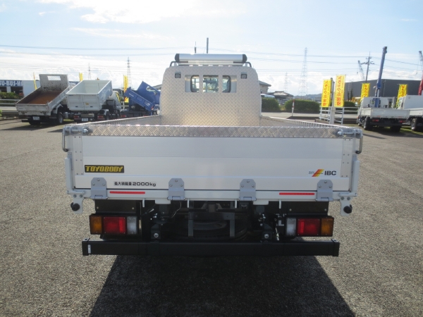 いすゞエルフ4WDアルミ平|中古トラックの販売・買取・査定のアイナビ