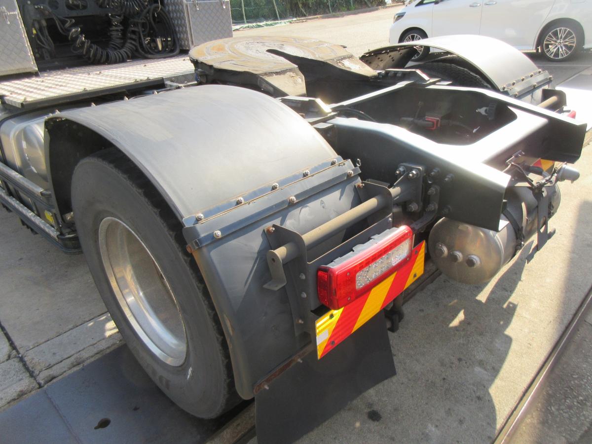 スライドカプラハイルーフトラクタ|中古トラックの販売・買取・査定のアイナビ