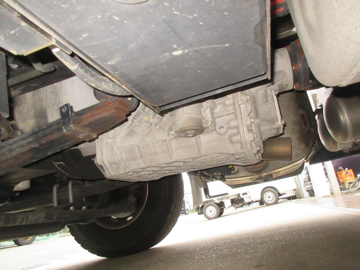 2RG低走行ハイルーフトラクタ|中古トラックの販売・買取・査定のアイナビ