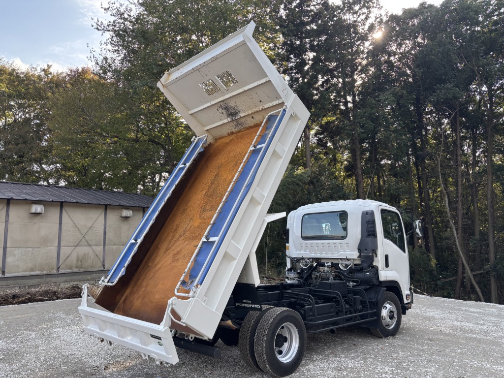 強化ダンプ 新明和 DR4-003SY|中古トラックの販売・買取・査定のアイナビ