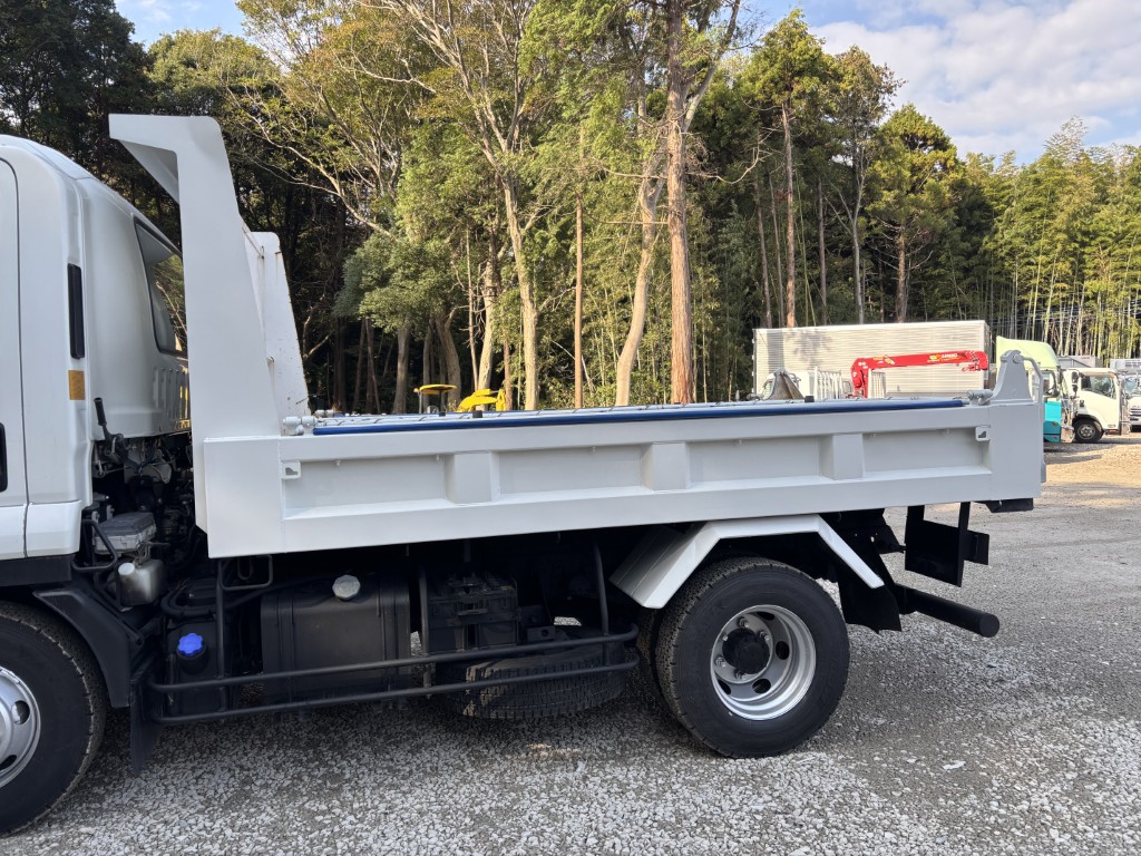 強化ダンプ 新明和 DR4-003SY|中古トラックの販売・買取・査定のアイナビ