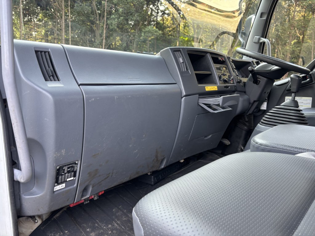 強化ダンプ 新明和 DR4-003SY|中古トラックの販売・買取・査定のアイナビ