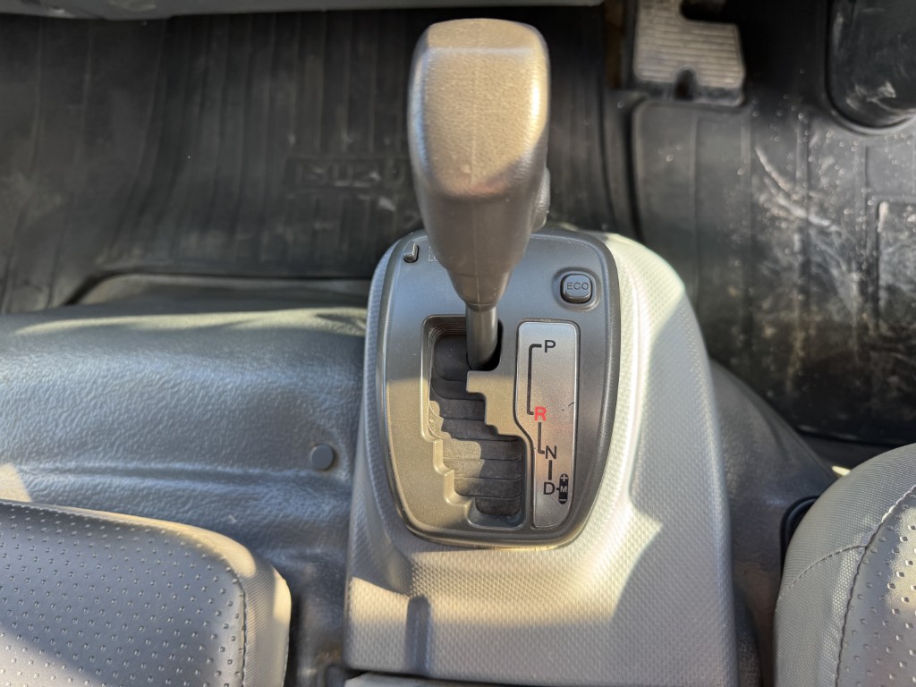 ローダーダンプ ワイド ラジコン付き|中古トラックの販売・買取・査定のアイナビ