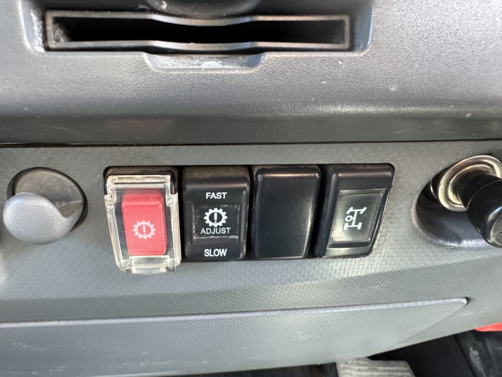 ローダーダンプ ワイド ラジコン付き|中古トラックの販売・買取・査定のアイナビ