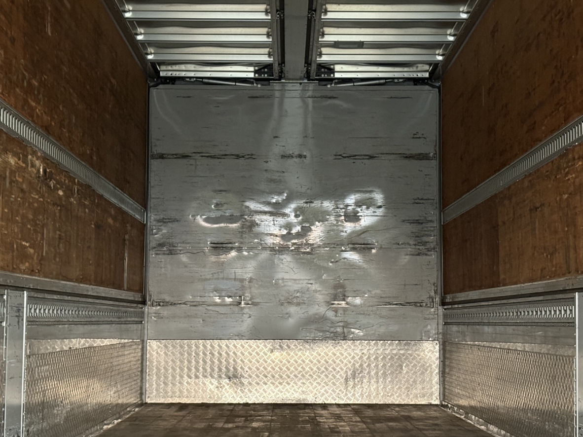 R元年、クオン、ハイルーフアルミウイング|中古トラックの販売・買取・査定のアイナビ