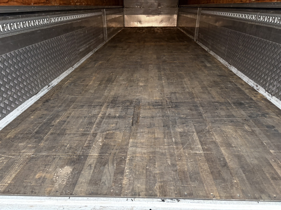 R元年、クオン、ハイルーフアルミウイング|中古トラックの販売・買取・査定のアイナビ