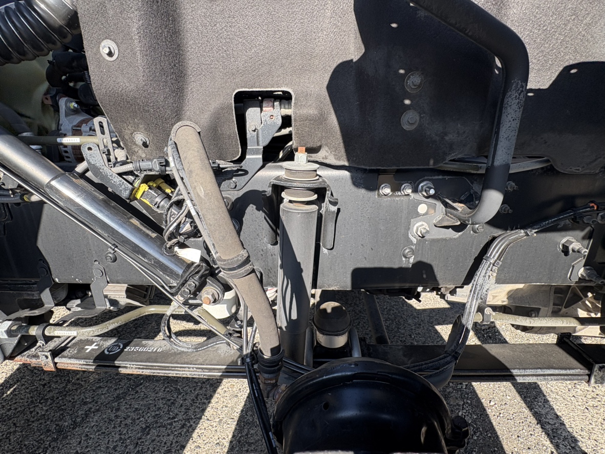 R元年、クオン、ハイルーフアルミウイング|中古トラックの販売・買取・査定のアイナビ