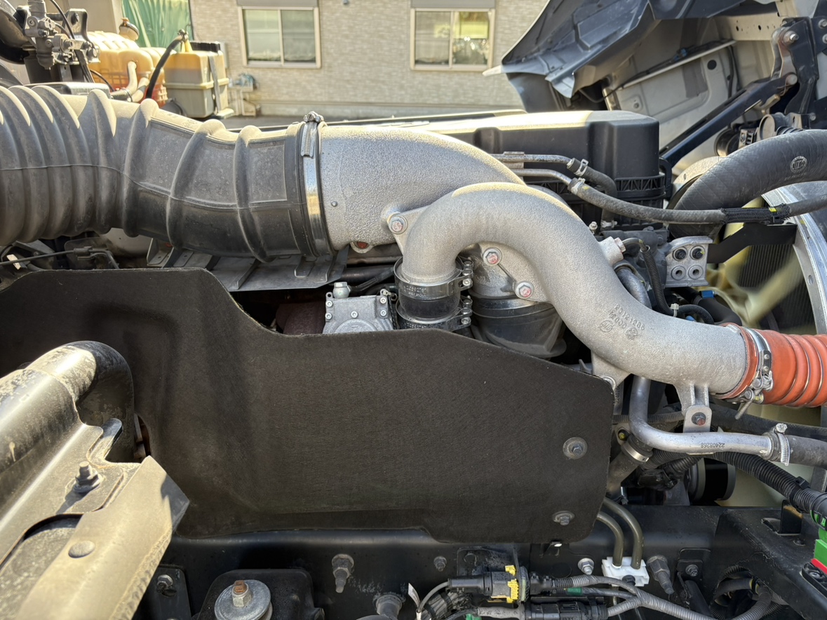 R元年、クオン、ハイルーフアルミウイング|中古トラックの販売・買取・査定のアイナビ