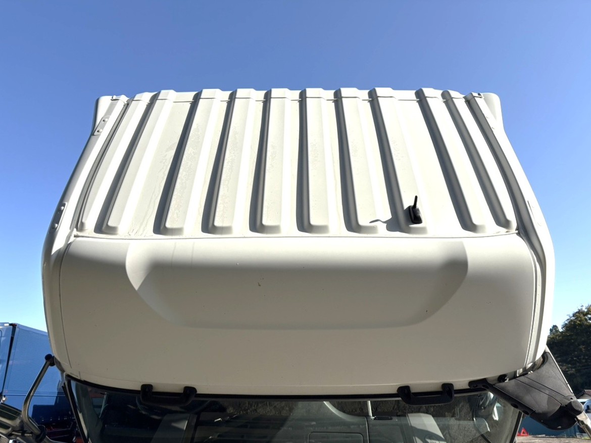 R元年、クオン、ハイルーフアルミウイング|中古トラックの販売・買取・査定のアイナビ