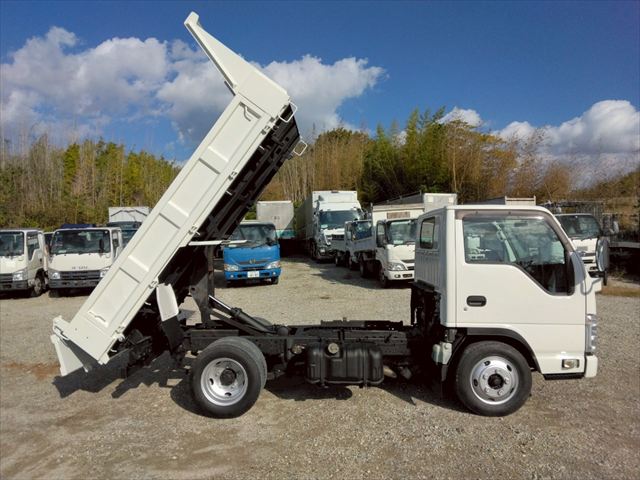 H29年 いすゞエルフ3t低床強化ダンプ No.1027|中古トラックの販売・買取・査定のアイナビ