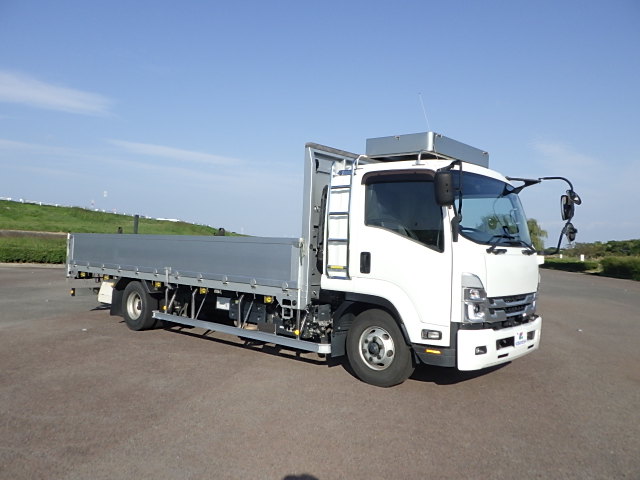 いすゞ 令和3年式 アルミ平ボディ 中間ワイド 240ps|中古トラックの販売・買取・査定のアイナビ