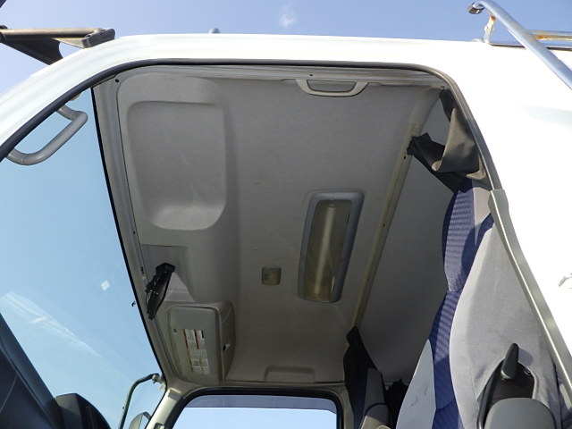 いすゞ 令和3年式 アルミ平ボディ 中間ワイド 240ps|中古トラックの販売・買取・査定のアイナビ