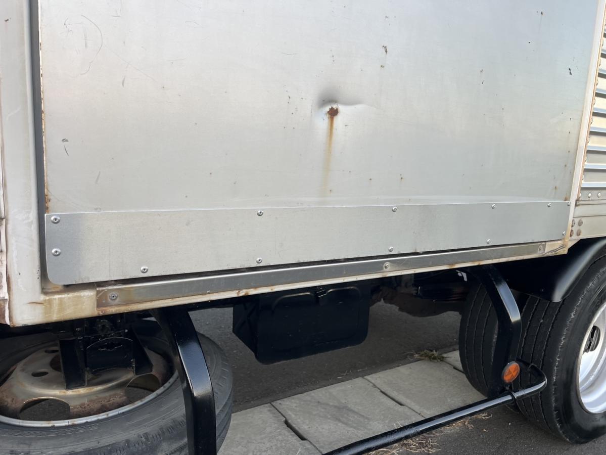 平成23年キャンターワイドロングアルミバン車検付PG|中古トラックの販売・買取・査定のアイナビ