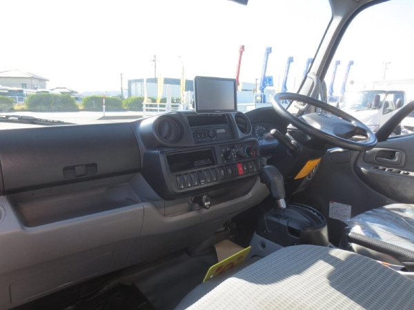 トヨタダイナドライバン|中古トラックの販売・買取・査定のアイナビ