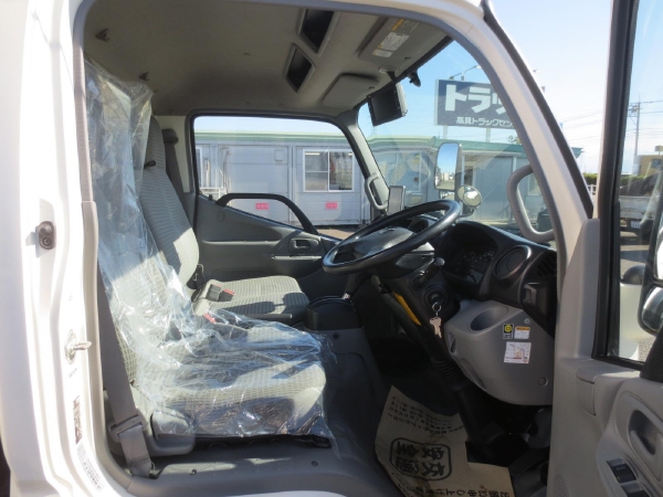 トヨタダイナドライバン|中古トラックの販売・買取・査定のアイナビ