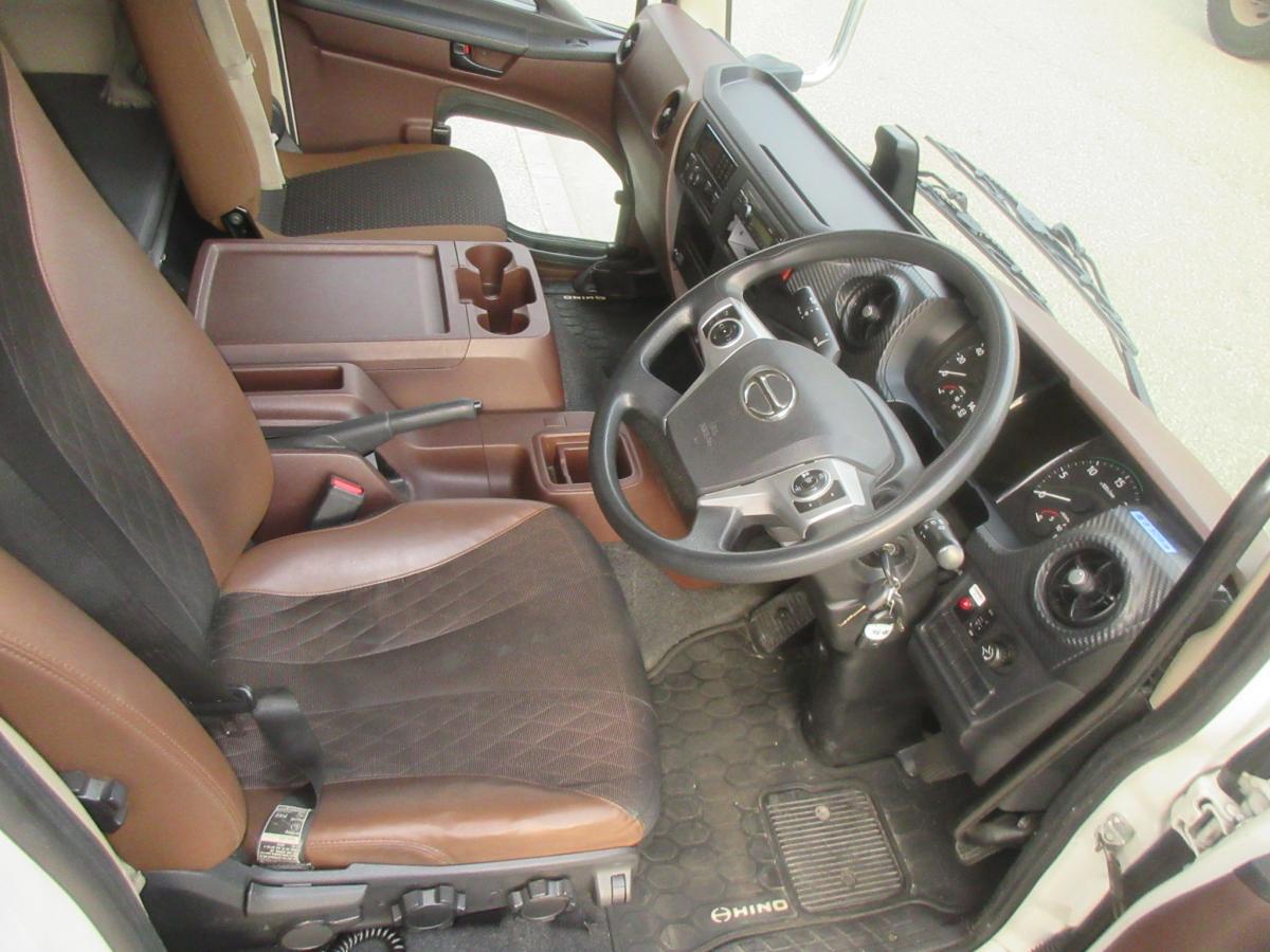 低温冷凍車格納PGオートマ|中古トラックの販売・買取・査定のアイナビ