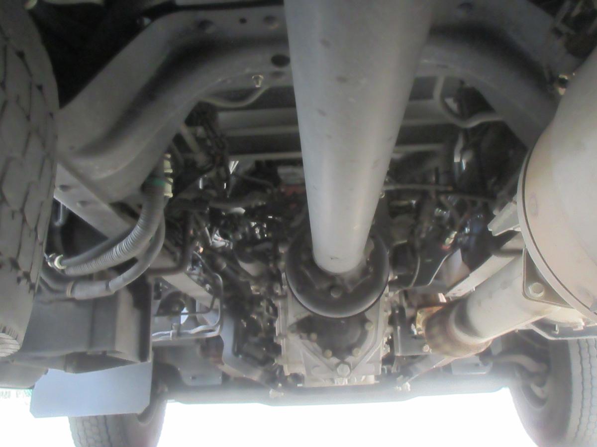 低温冷凍車格納PGオートマ|中古トラックの販売・買取・査定のアイナビ