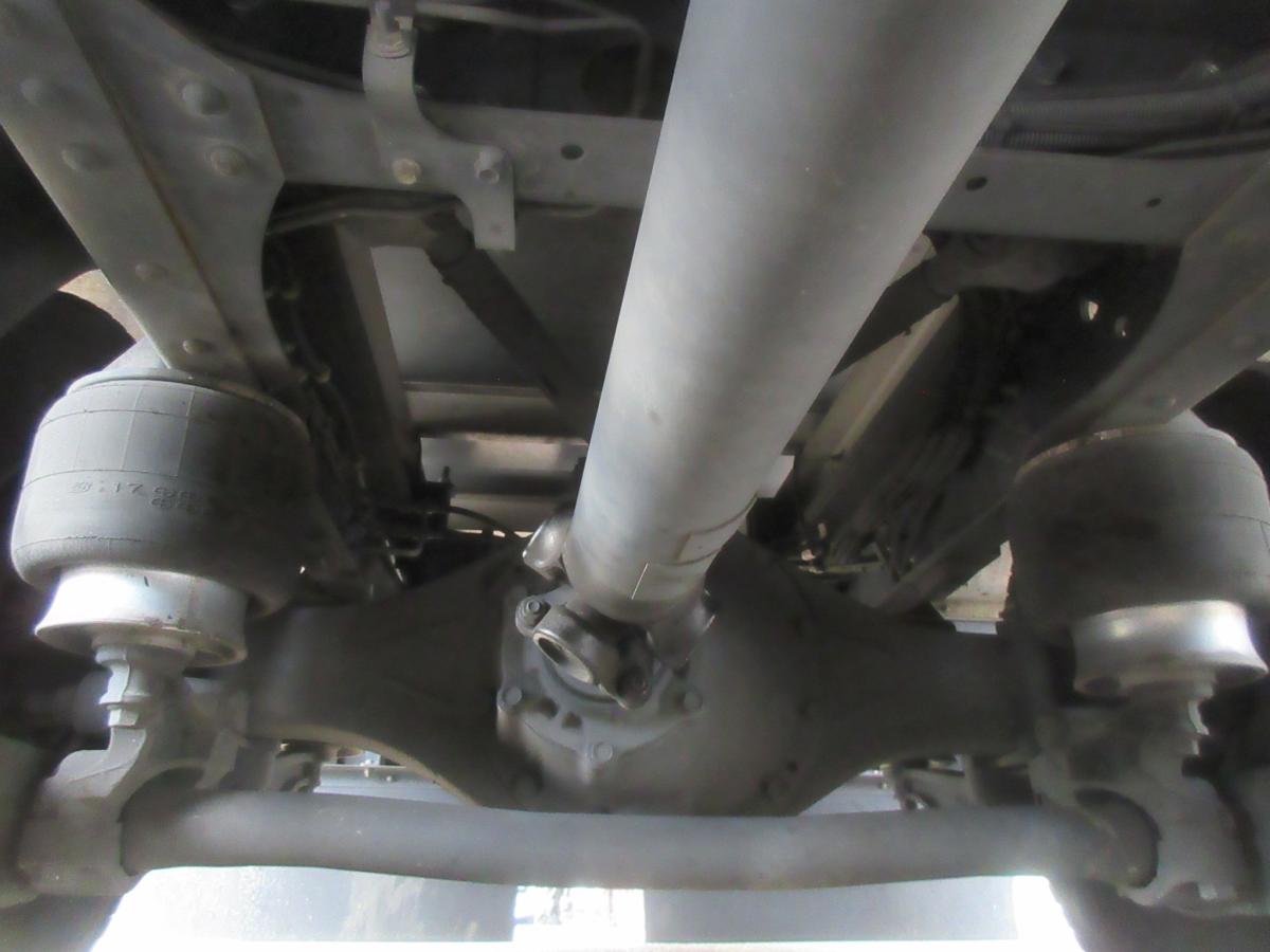 低温冷凍車格納PGオートマ|中古トラックの販売・買取・査定のアイナビ