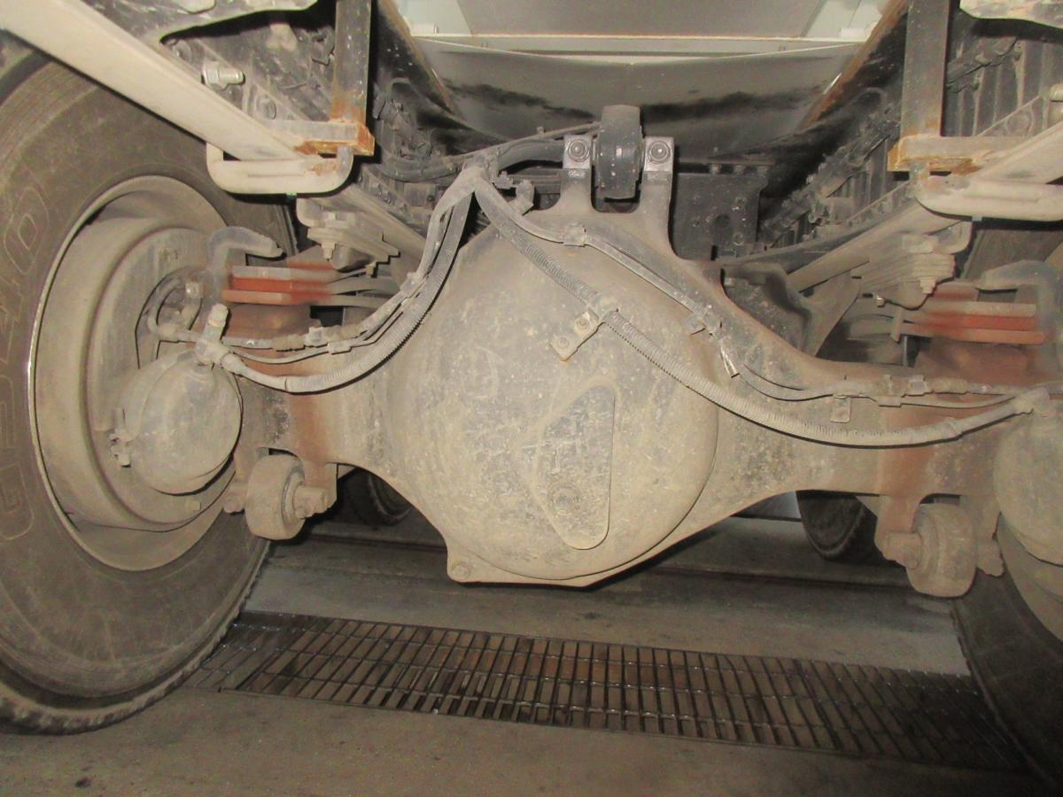 プロフィア車検付きミキサー車|中古トラックの販売・買取・査定のアイナビ