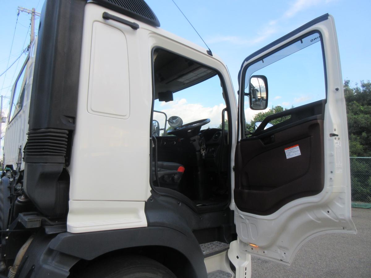 プロフィア車検付きミキサー車|中古トラックの販売・買取・査定のアイナビ