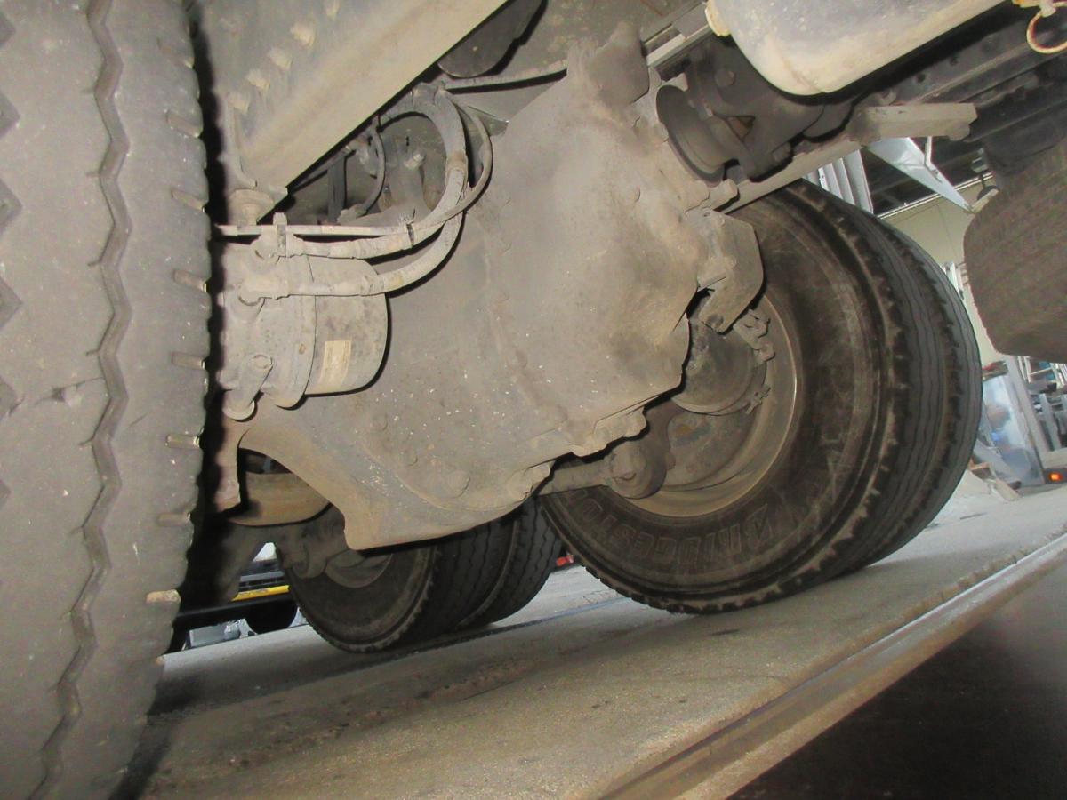 プロフィア車検付きミキサー車|中古トラックの販売・買取・査定のアイナビ