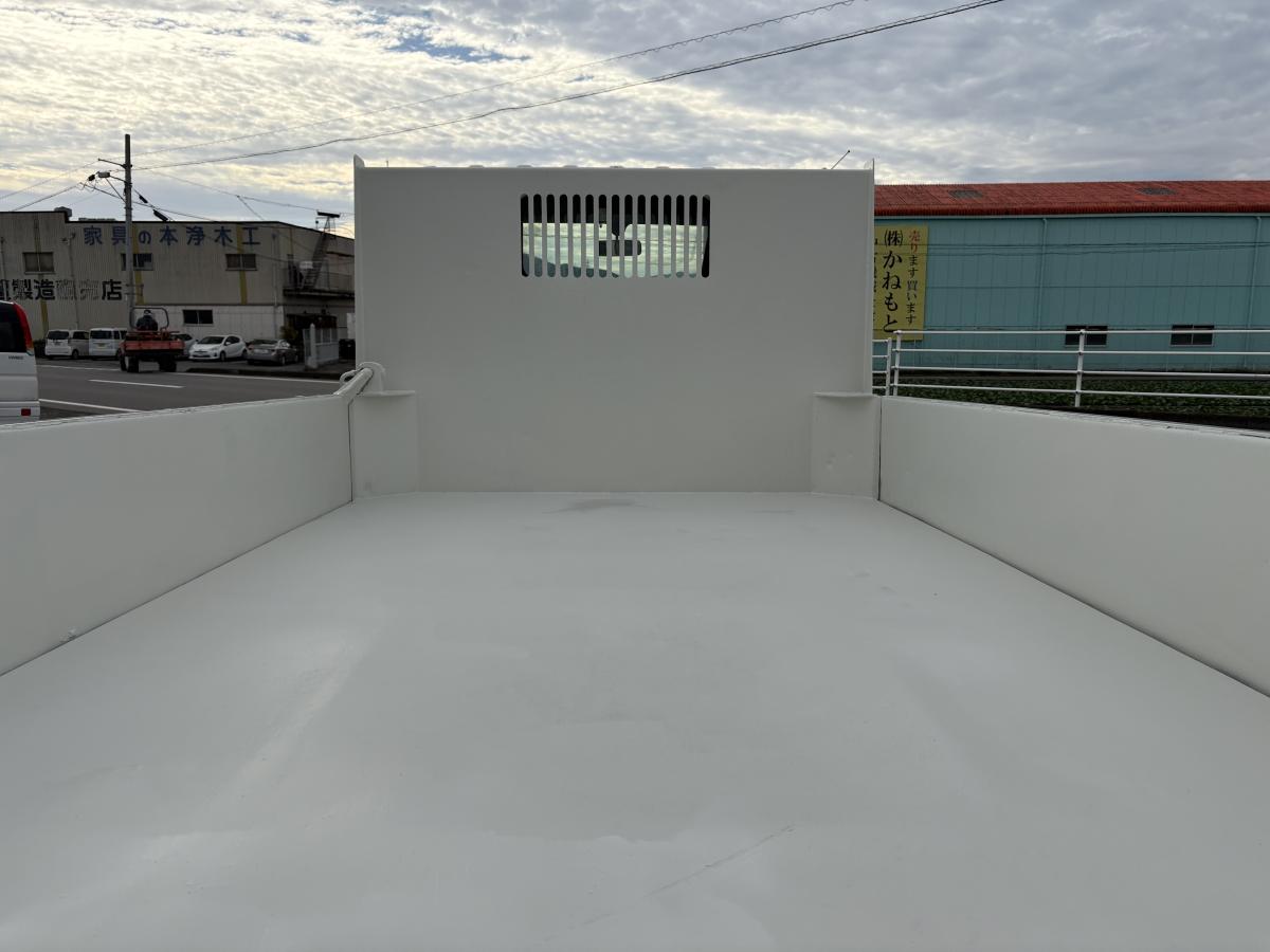 H26デュトロ 2tダンプ 三転ダンプ|中古トラックの販売・買取・査定のアイナビ