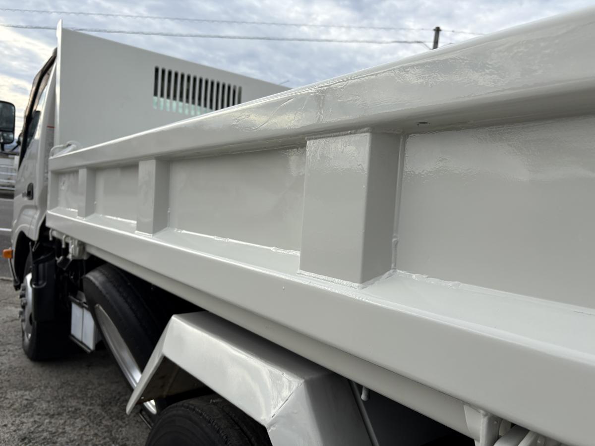 H26デュトロ 2tダンプ 三転ダンプ|中古トラックの販売・買取・査定のアイナビ