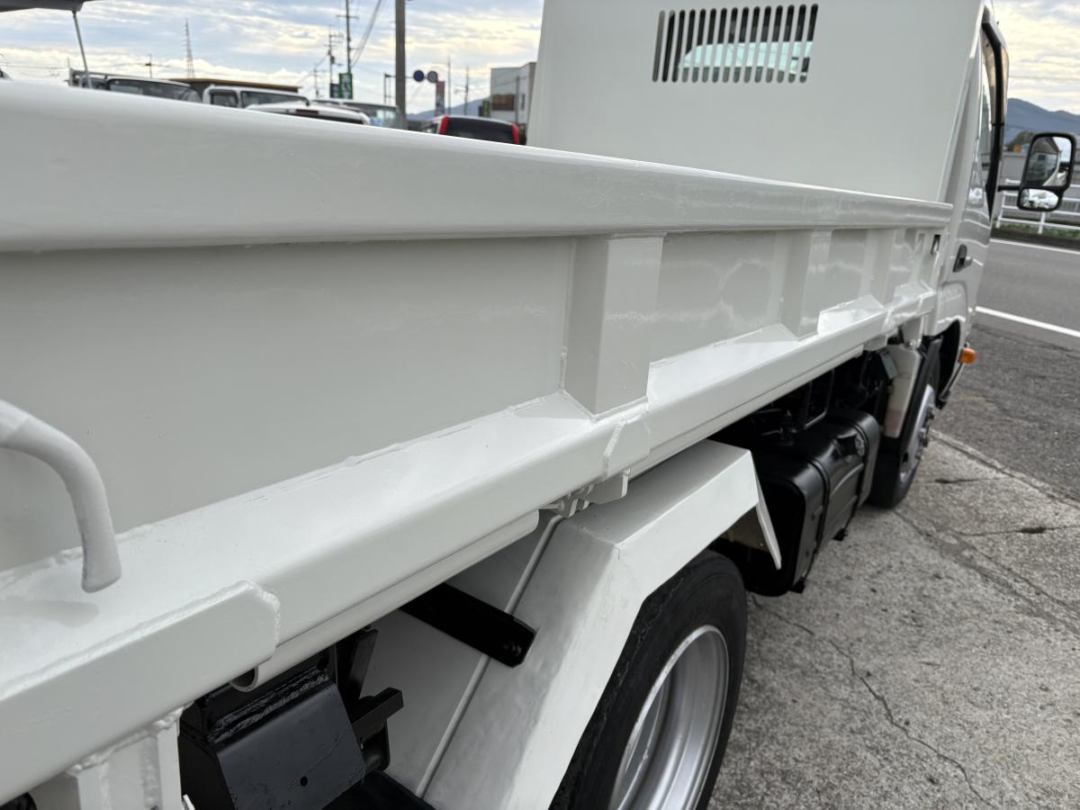 H26デュトロ 2tダンプ 三転ダンプ|中古トラックの販売・買取・査定のアイナビ