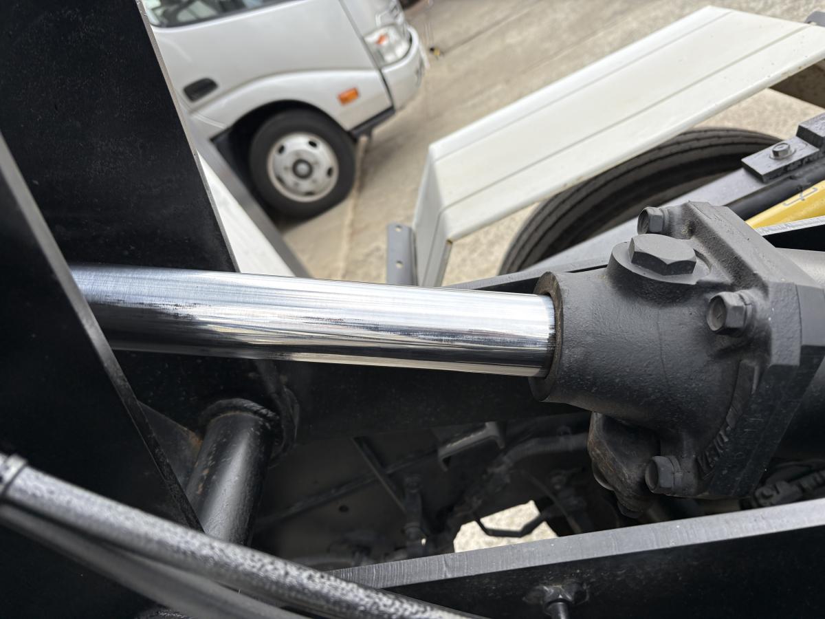 H26デュトロ 2tダンプ 三転ダンプ|中古トラックの販売・買取・査定のアイナビ