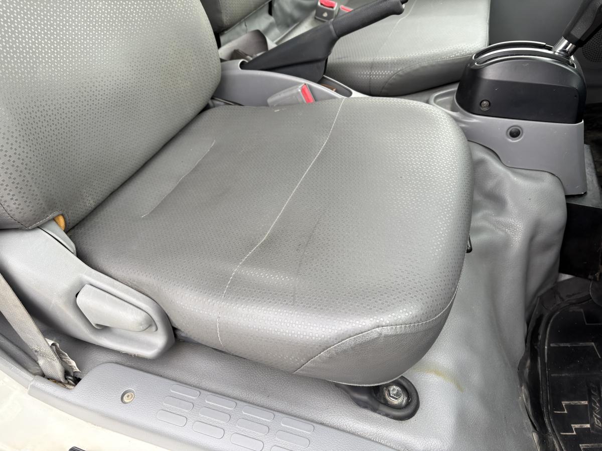 H26デュトロ 2tダンプ 三転ダンプ|中古トラックの販売・買取・査定のアイナビ