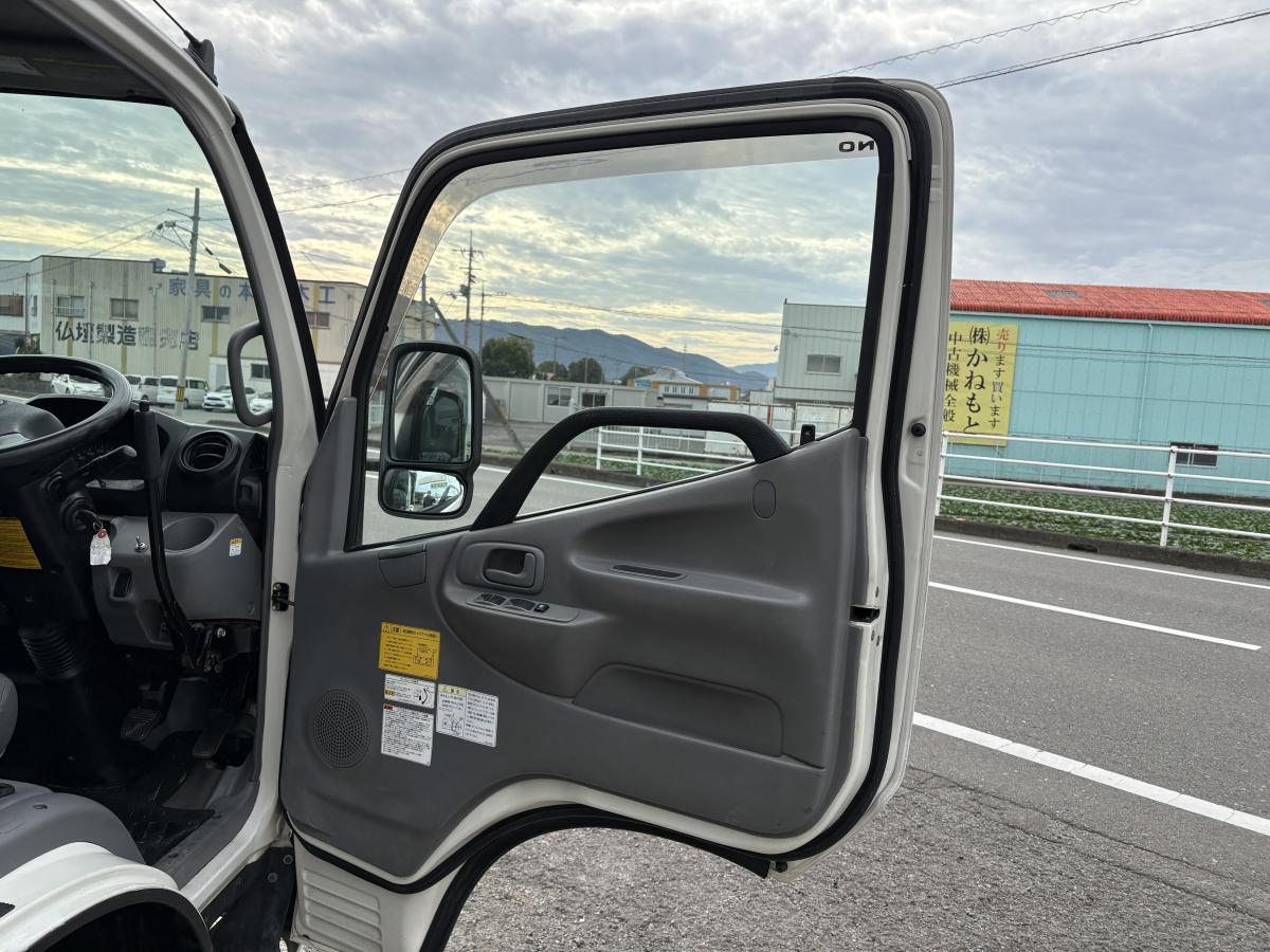 H26デュトロ 2tダンプ 三転ダンプ|中古トラックの販売・買取・査定のアイナビ