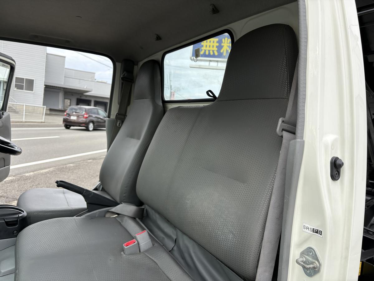 H26デュトロ 2tダンプ 三転ダンプ|中古トラックの販売・買取・査定のアイナビ