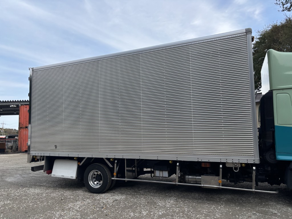 ワイドエアサスハイルーフステンレス多数使用|中古トラックの販売・買取・査定のアイナビ