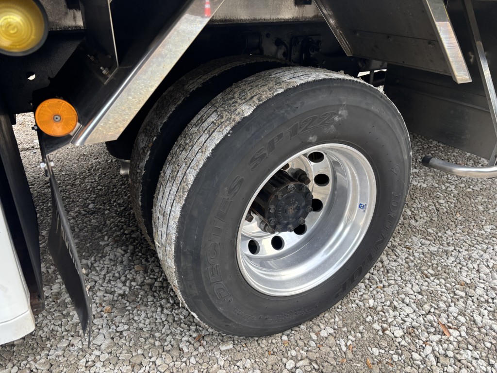 ワイドエアサスハイルーフステンレス多数使用|中古トラックの販売・買取・査定のアイナビ