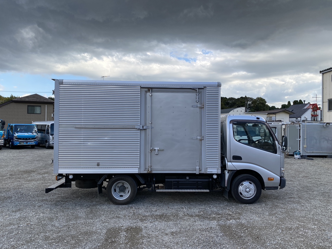 H29年式、ダイナ、アルミバン、車検付|中古トラックの販売・買取・査定のアイナビ