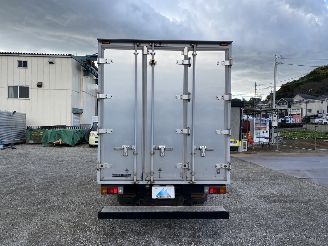 H29年式、ダイナ、アルミバン、車検付|中古トラックの販売・買取・査定のアイナビ