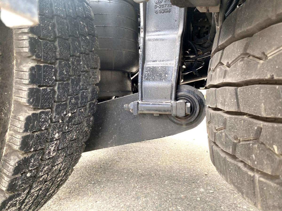 平成29年いすゞギガトラクタヘッドハイルーフQKG-EXD52BD|中古トラックの販売・買取・査定のアイナビ