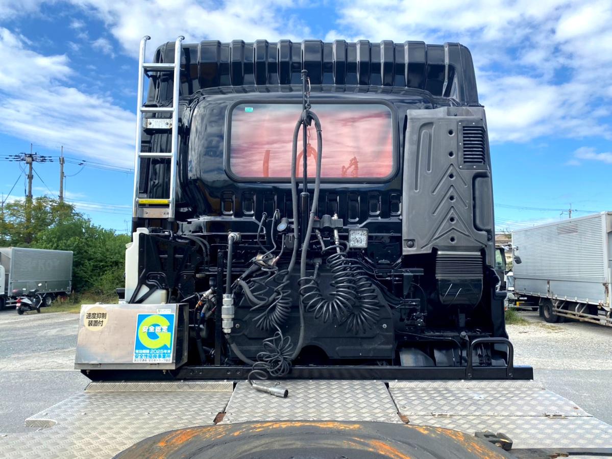 平成29年いすゞギガトラクタヘッドハイルーフQKG-EXD52BD|中古トラックの販売・買取・査定のアイナビ