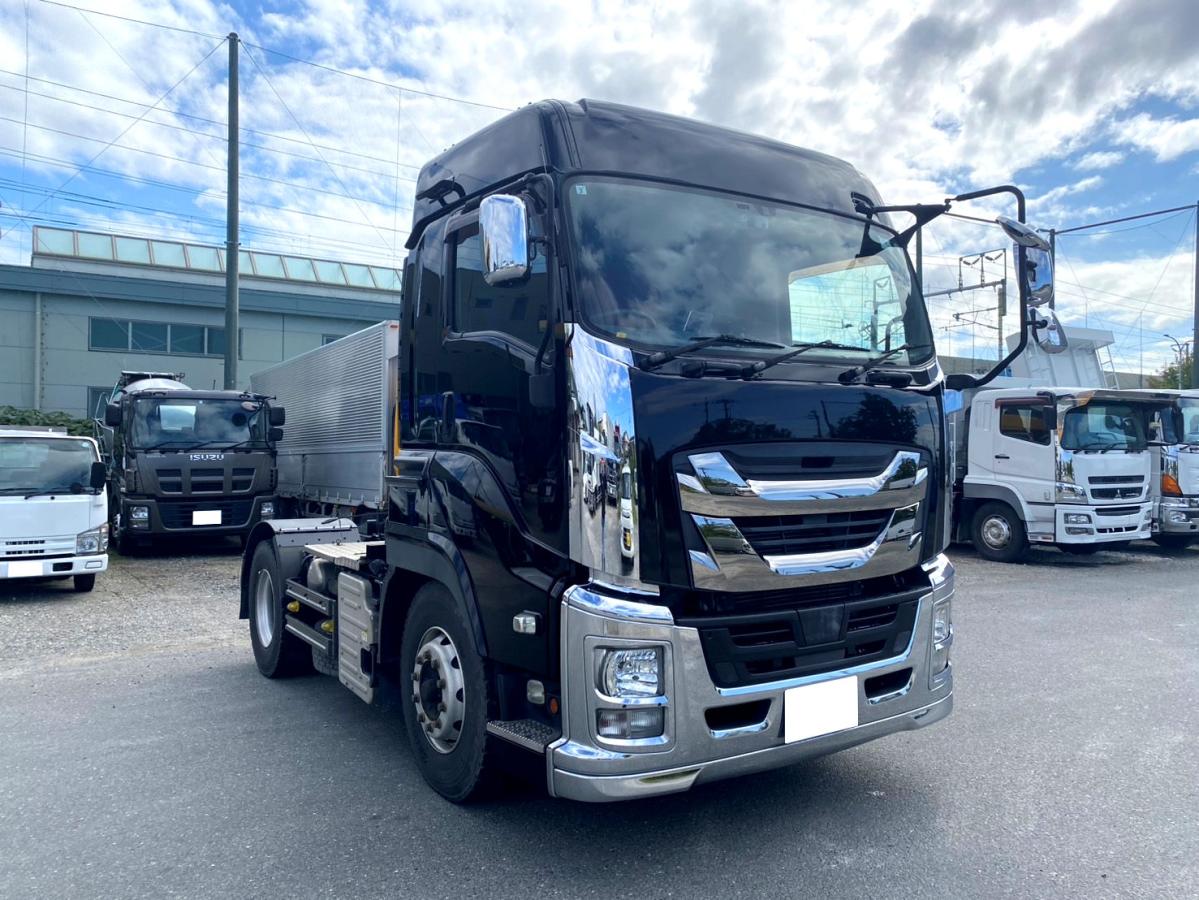 平成29年いすゞギガトラクタヘッドハイルーフQKG-EXD52BD|中古トラックの販売・買取・査定のアイナビ